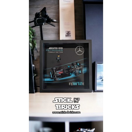 Cadre Exposition Speed Champion 25cmx25xm, pour Speed Champions Mercedes-AMG F1 W12 E Performance réf: 76909
