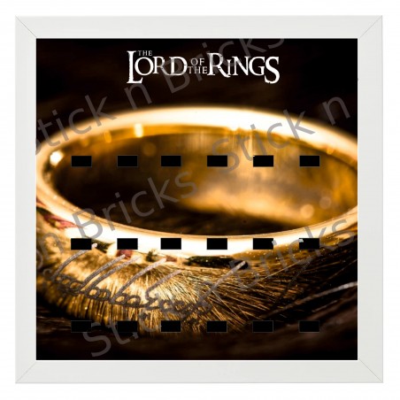 Cadre Serie Lors Of The Rings (18 figurines)-  25x25cm