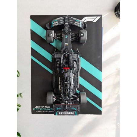 Tableau Design Aluminum Dibon 50cm x70cm version 2- Mercedes-AMG F1 W14 E Performance réf 42171